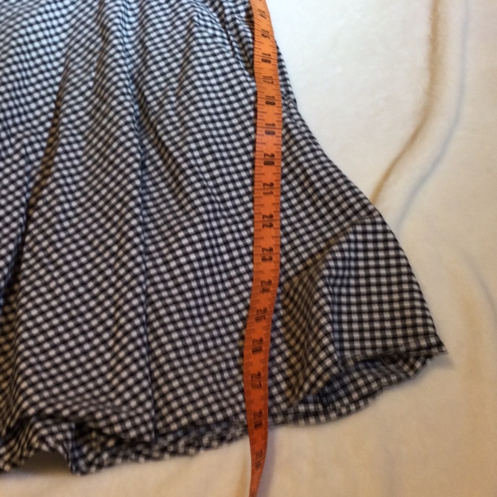 Forever 21 black and White Checkered Print Off the shoulder Dress - Picture 9 of 12